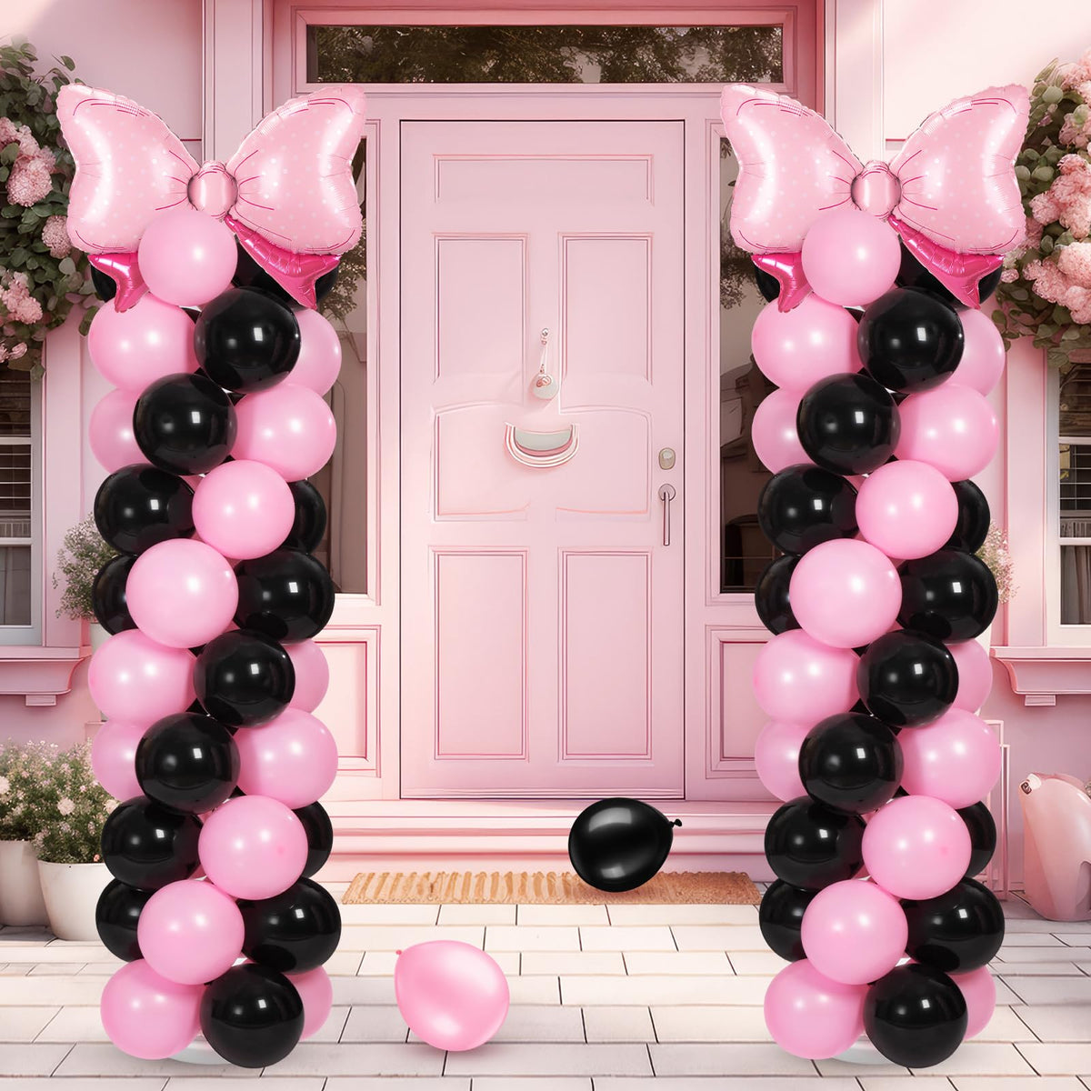 Leitee Coquette balloon clip holder simplifies arranging balloons.