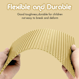 Lekebaby sand baseplates offer a warm, versatile surface for STEM play.