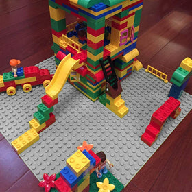 Lekebaby Classic Baseplates inspire imaginative arrangements on the play table.