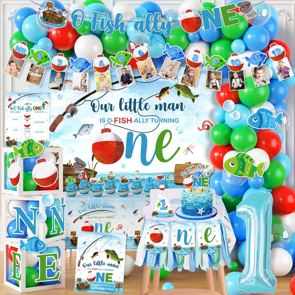 Lenyunge Ofishally One banner brightens the first birthday setup