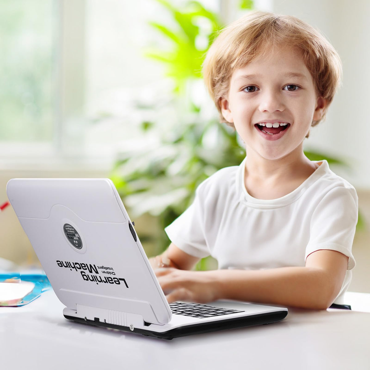 LESHITIAN colorful interface supports engaging learning experiences for kids.