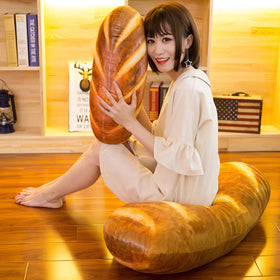Levenkeness 80 cm bread plush pillow demonstrates size-friendly comfort.