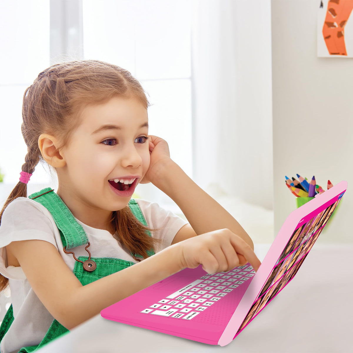 Lexibook Barbie bilingual laptop screen with animations supporting visual learning