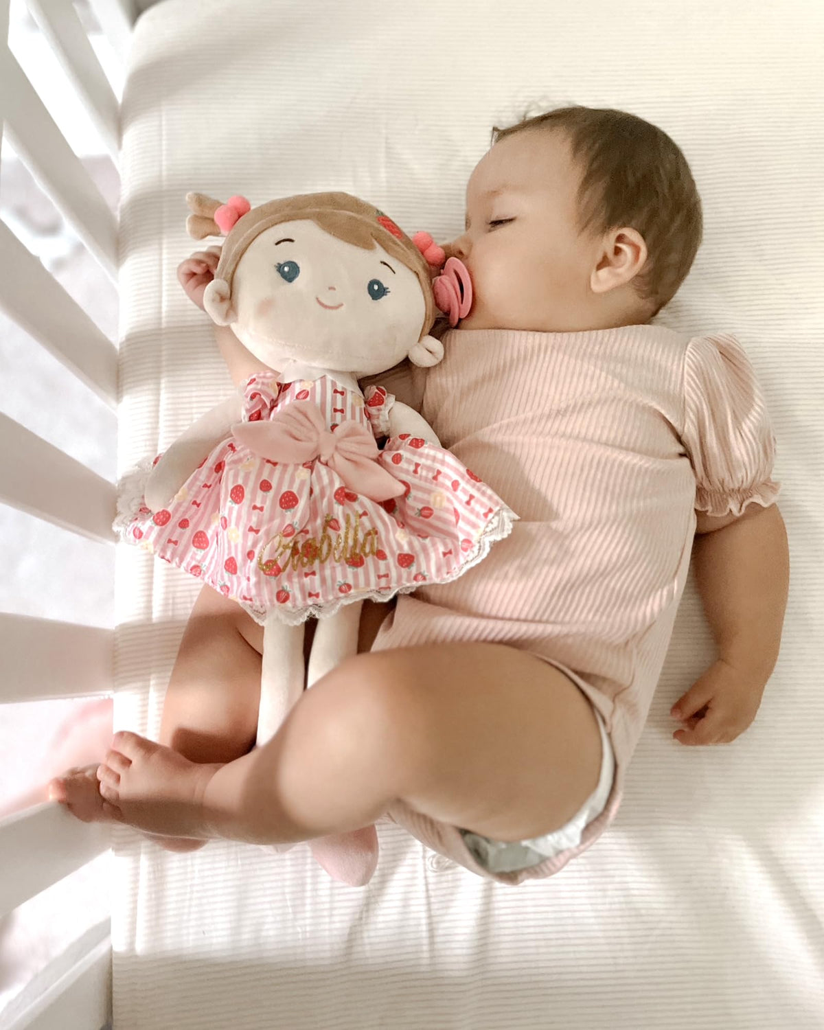 LeyaDoll promotes imaginative play with endless storytelling opportunities