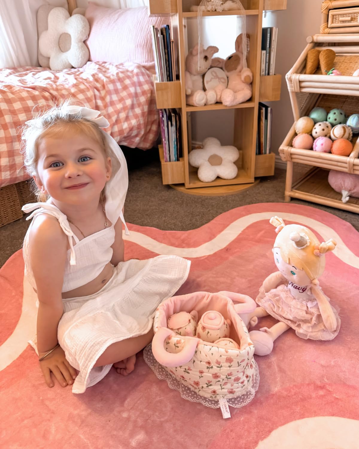 LeyaDoll toddler-friendly tea set fits little fingers and easy setup.