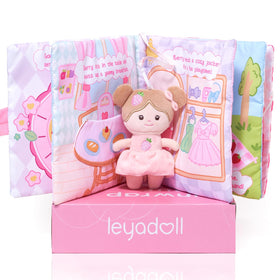 LeyaDoll Berry First Adventure scene enhances tiny hands' engagement and early motor exploration.