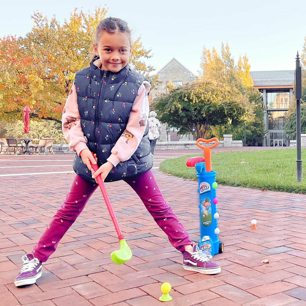 Liberry indoor-outdoor golf set supports versatile play at home or in the yard.