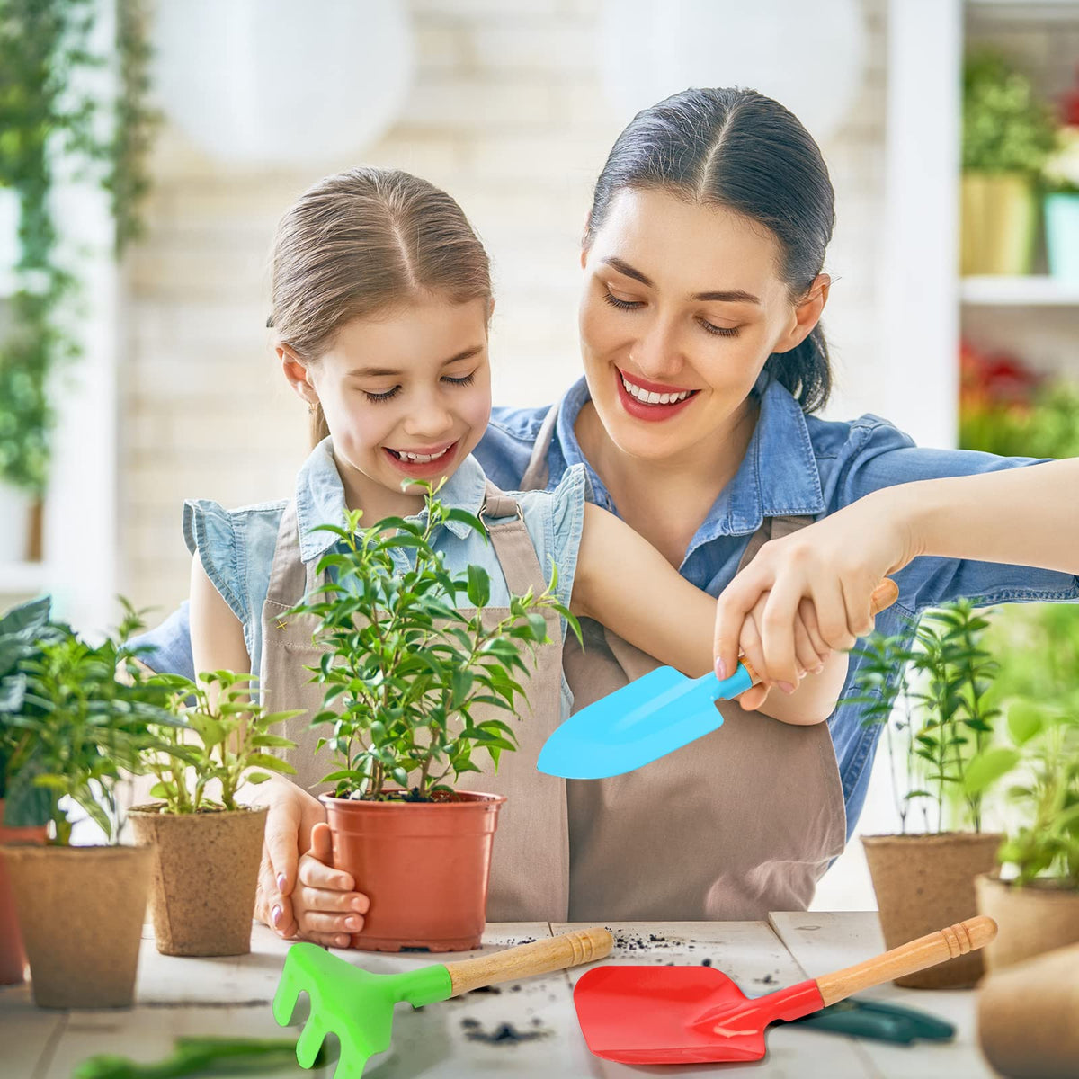 Liliful wooden-handled tools ideal for sandbox adventures and early gardening steps.