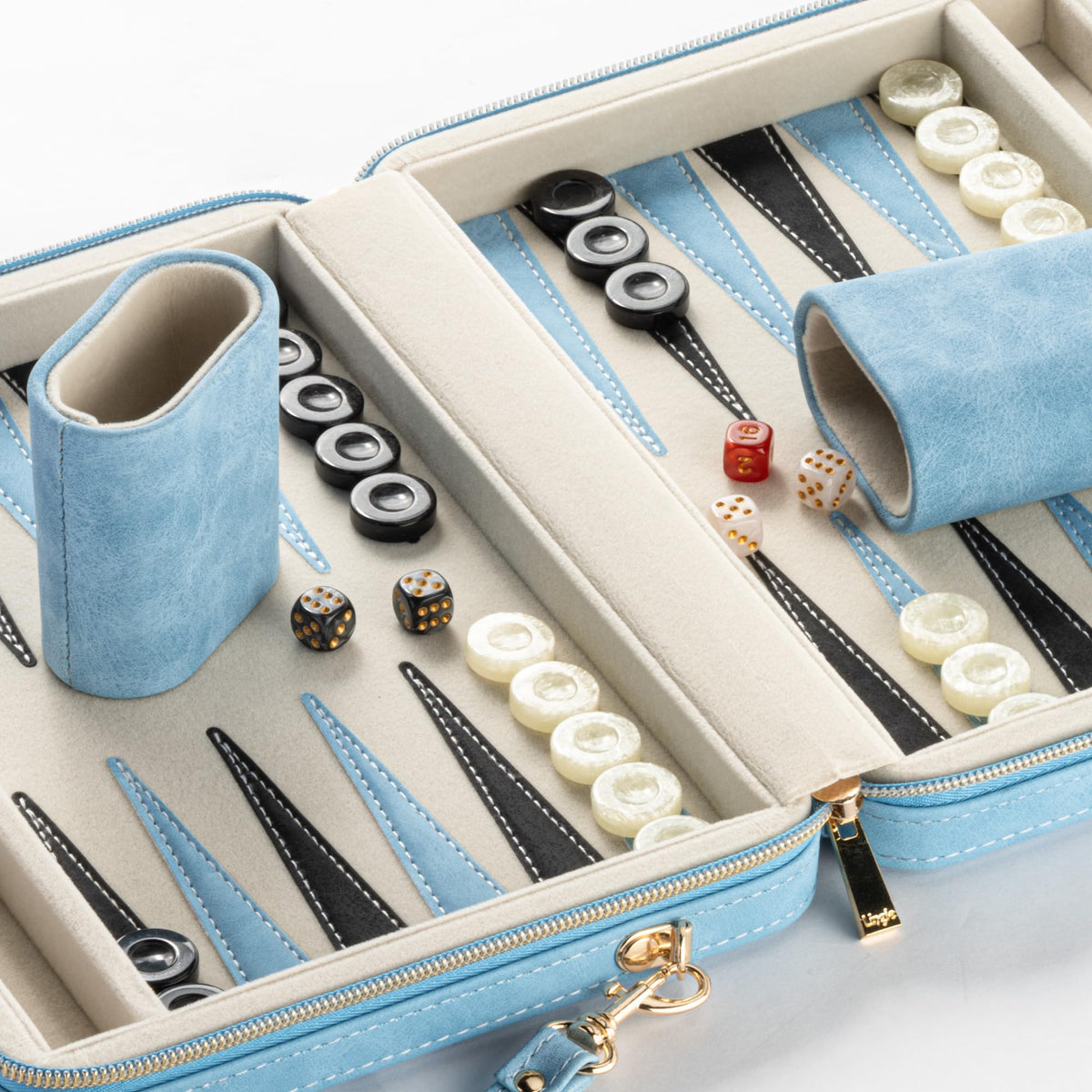Lingle backgammon dice cups provide organized roll experience.