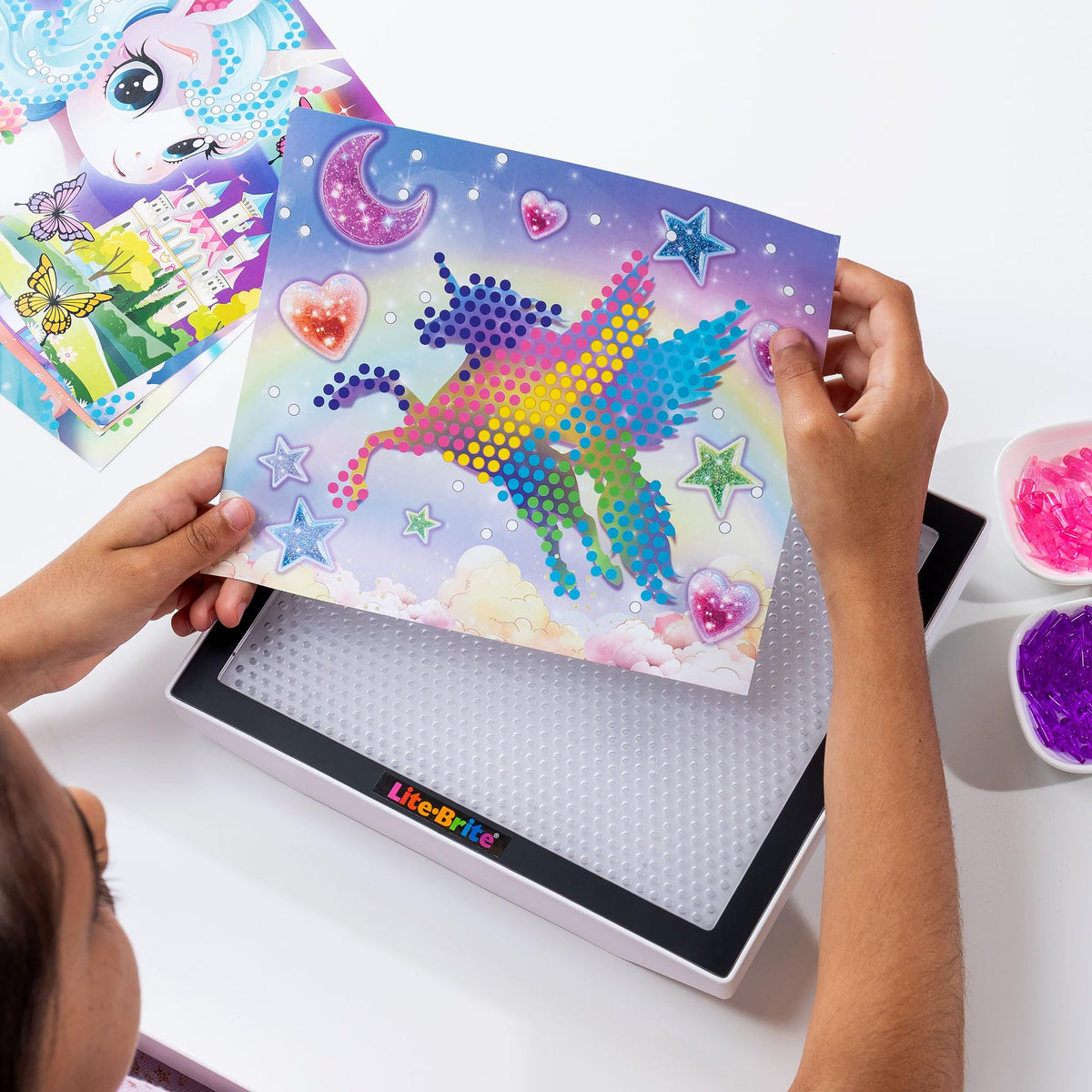 Lite-Brite Color Pop translucent HD screen enhances glow in every peg