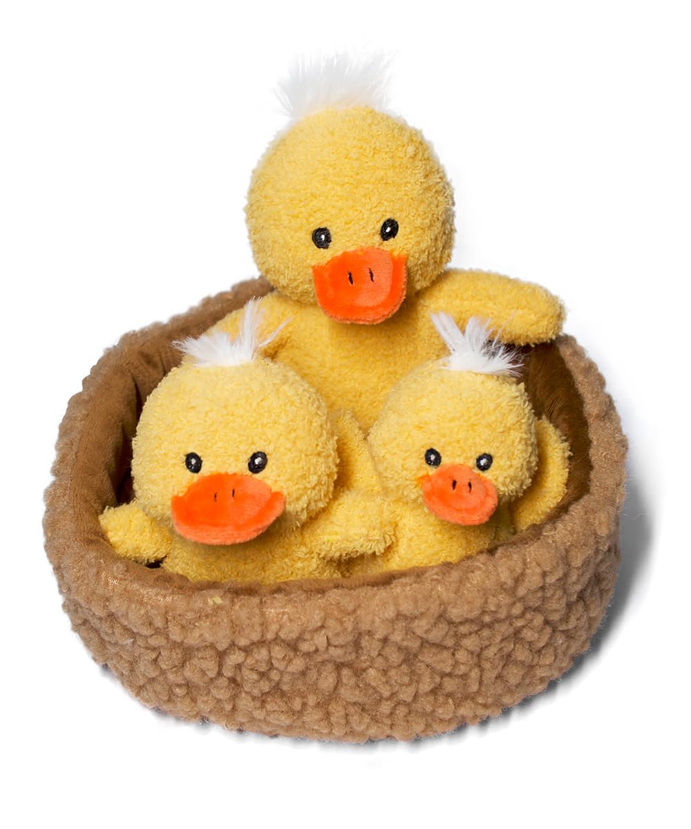 Little Jupiter three-piece duck family plush set with basket, ideal for cuddling and pretend play.