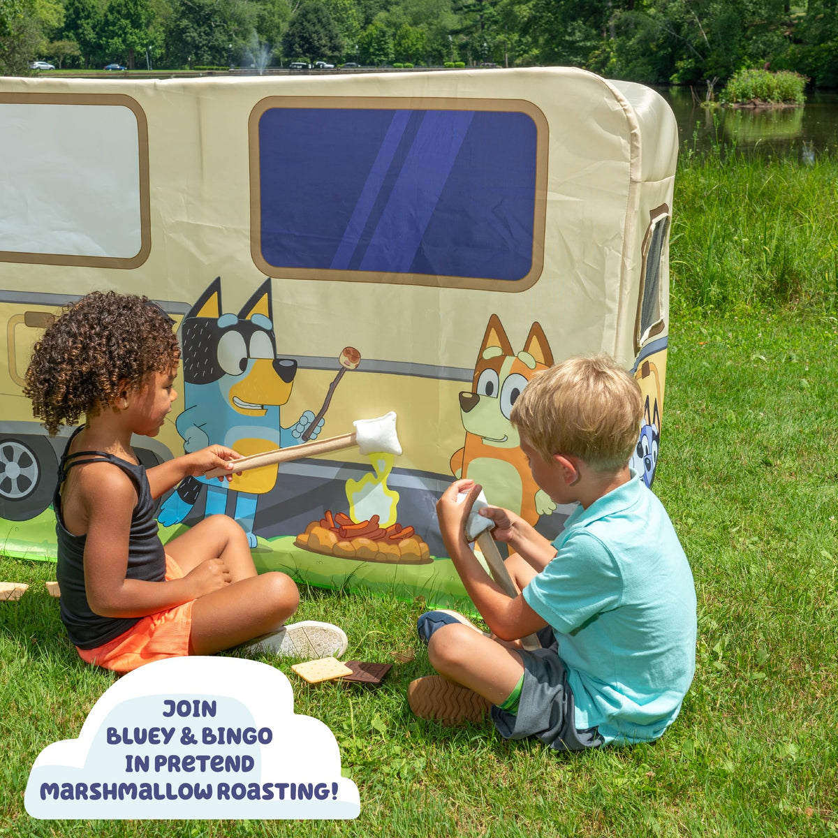 Little Kids Bluey camping fort picnic plate game for hands-on learning.