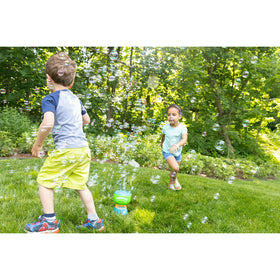 Easy cleaning after use of the Fubbles bubble machine with rinse