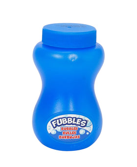Little Kids bubble-blaster in action with friends enjoying outdoor play
