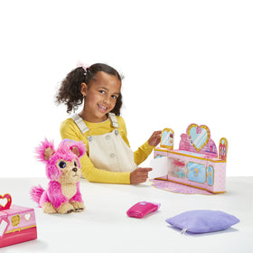 Little Live Scruff-A-Luvs Cutie Cuts plush character is a cuddly companion