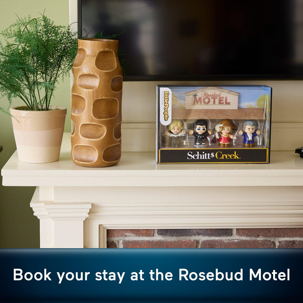 Little People Collector Schitt's Creek Moira Rose figure, great for display and collector showcases.