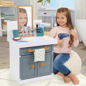 Compact full-size setup fits small spaces for easy play.