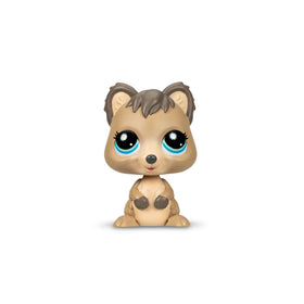 Exclusive bobblin' Quokka figure included with Littlest Pet Shop set.