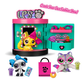 Littlest Pet Shop compact boutique design folds for storage and travel.
