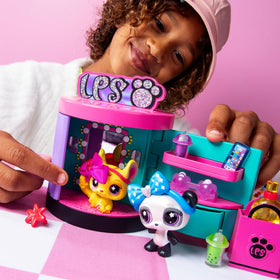 Littlest Pet Shop chinchilla bobble head introduces a new pet for creative play.