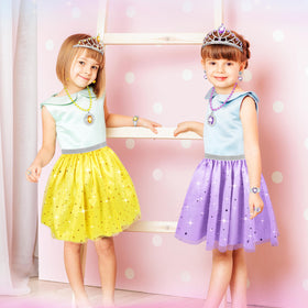 LJZJ princess dress-up set blue storage box keeps toys neatly stored.