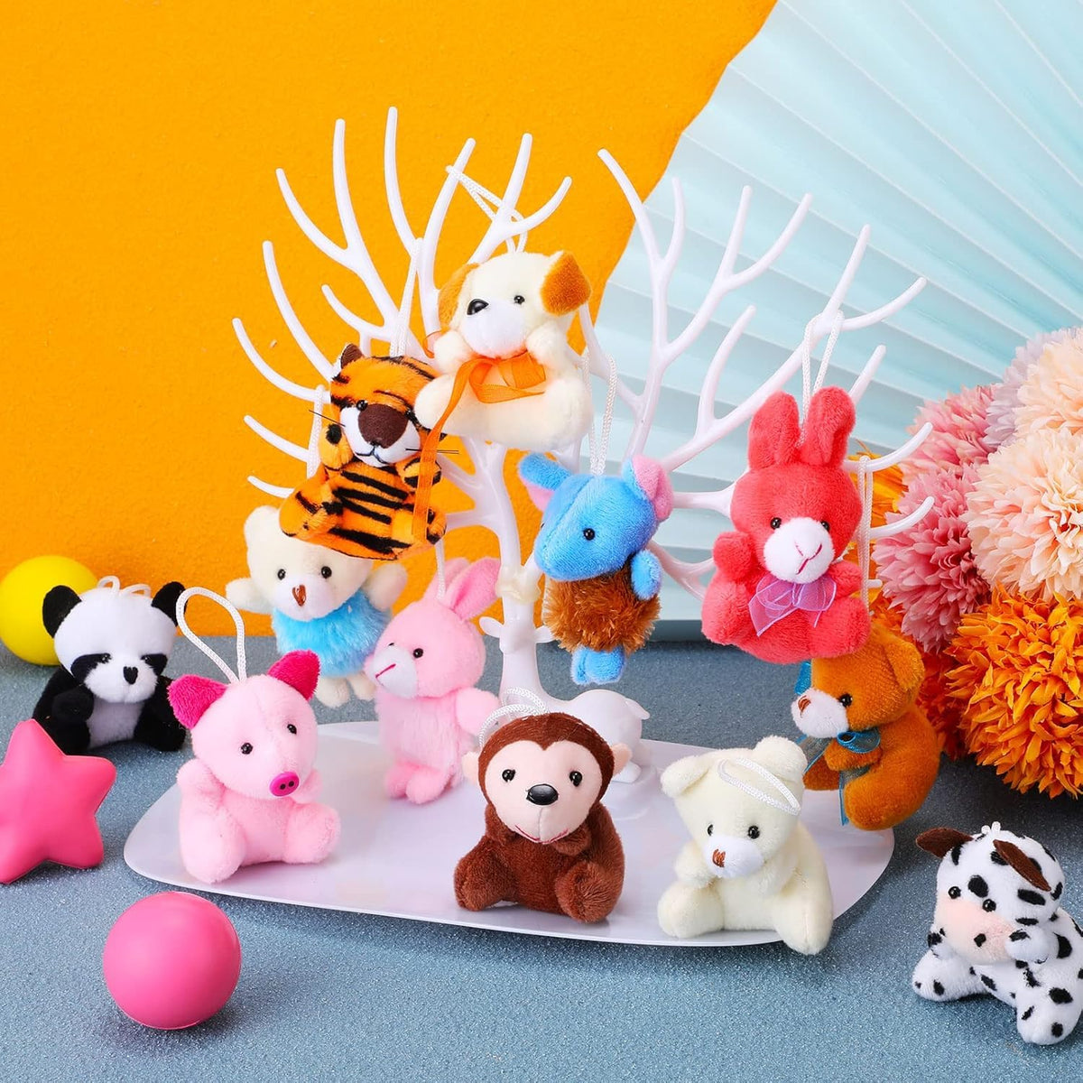 LMAZEPMQ soft plush toy pendant on a lanyard design for kid friendly decor.