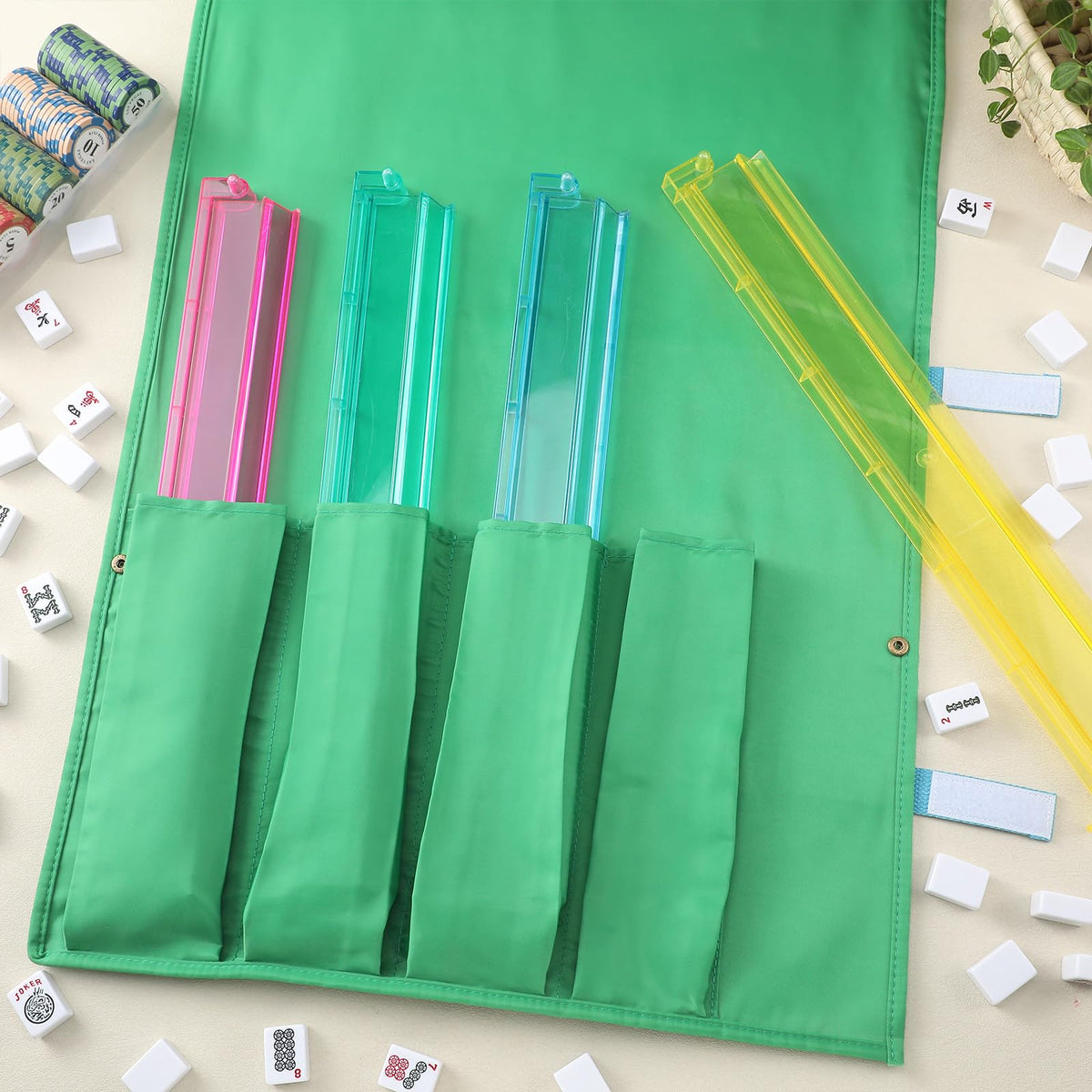 Locmeo bag accommodates standard tile holders for quick setup.