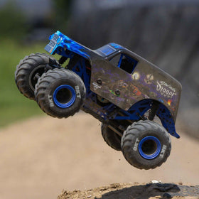 Losi 1/18 Mini LMT Son Uva Digger side profile right highlights balanced handling.