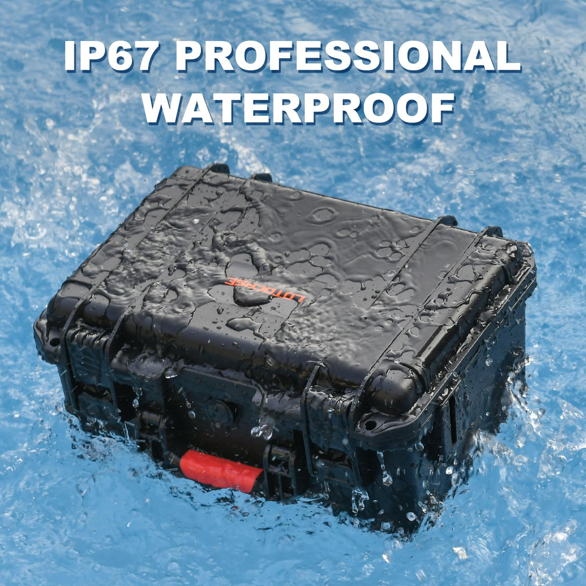 LOTOCASE durable polypropylene shell protects cards from dust and moisture.