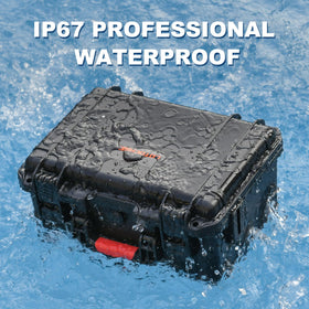 LOTOCASE durable polypropylene shell protects cards from dust and moisture.