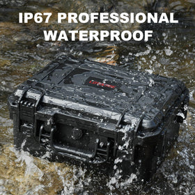 LOTOCASE waterproof seal card case guards contents against spills and humidity.
