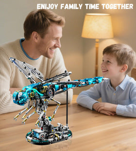 Loyratche expandable creativity-integration invites hybrid builds with other sets.