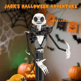Loyratche Horror Skull building set includes tombstones for authentic graveyard vibes.