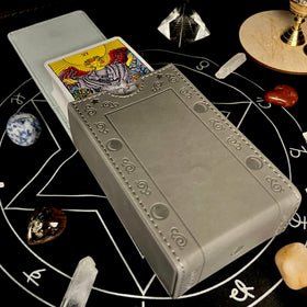 Great for Rider-Waite or other standard tarot sizes with Luck Lab case