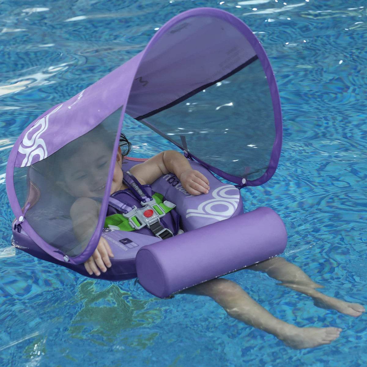 Luckclubtojoy float with removable tail for extra stability during water play.
