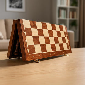 LuckyWish folded chessboard stays tidy and ready for quick rounds