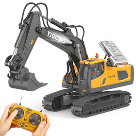 LUDILO remote control excavator front view highlights a durable build for outdoor play.
