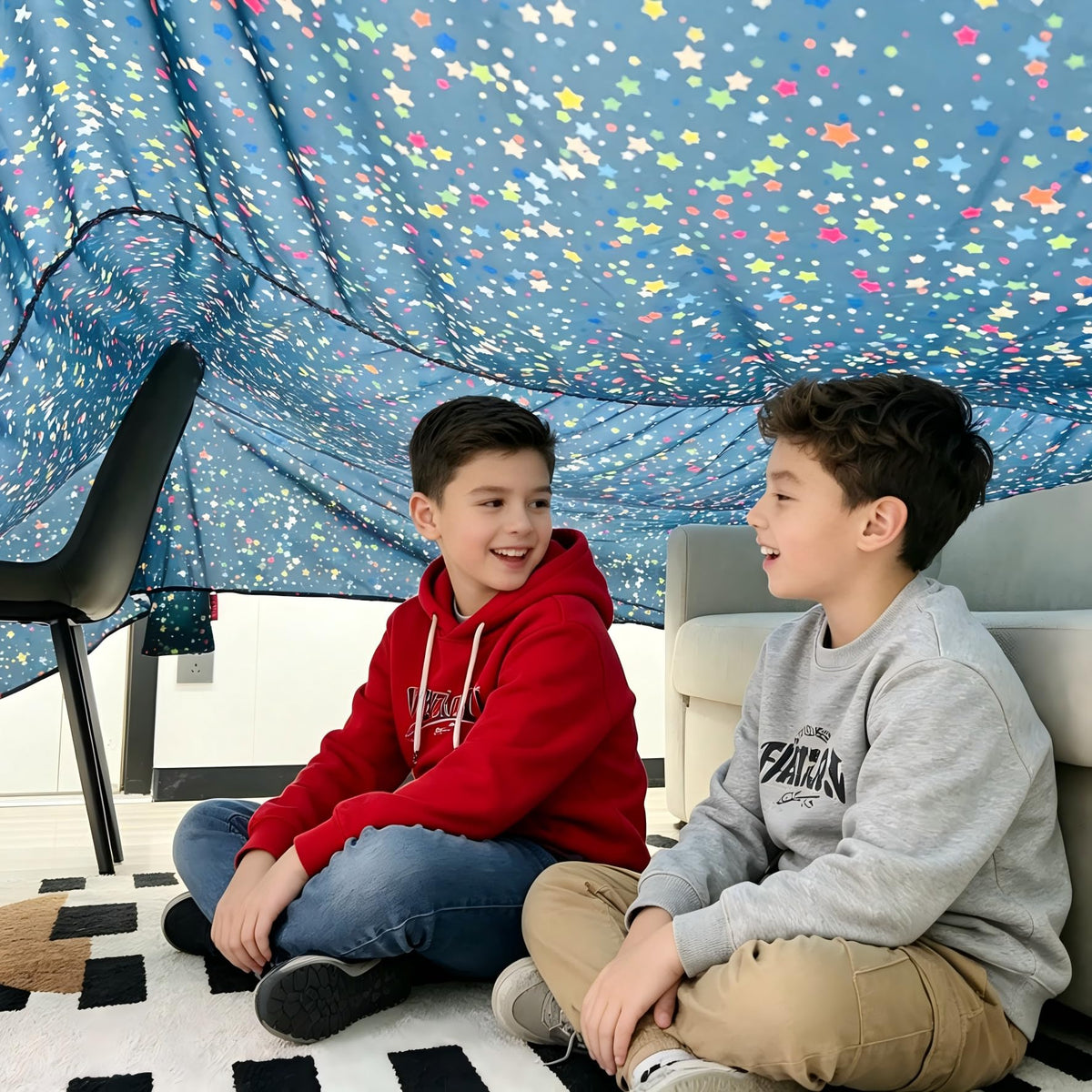 Lukidoki Magic Fort indoor-outdoor versatility invites imaginative play anywhere.