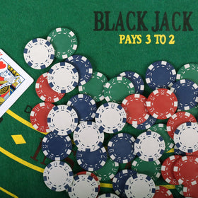 LUOBAO heavy chips provide premium tactile feedback during play