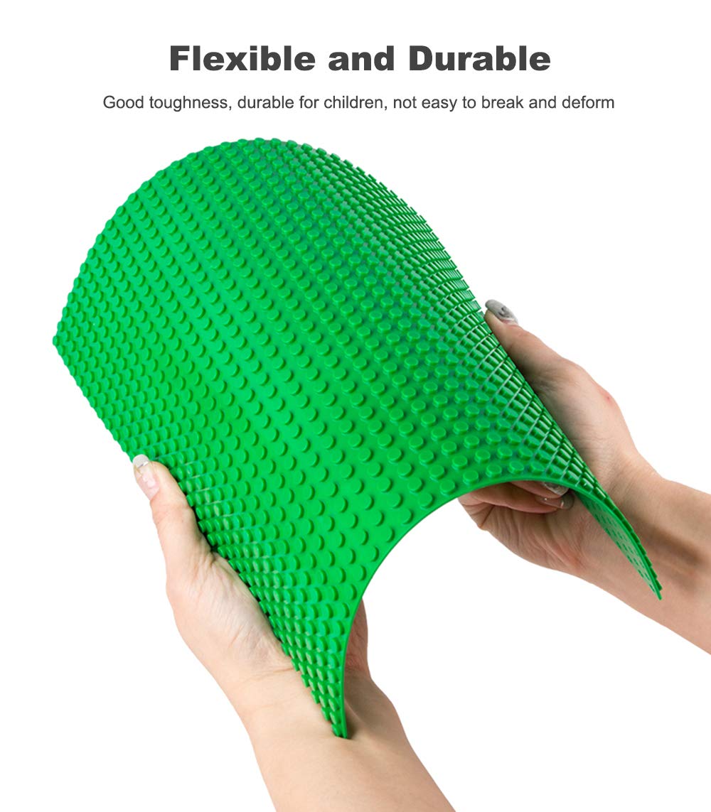 LVHERO kids build with baseplates during playtime and storytelling.