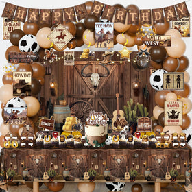 LXlucktim Western backdrop creates a photo-worthy rodeo party setting.