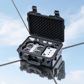 Lykus Titan N200 lid open for quick gear access