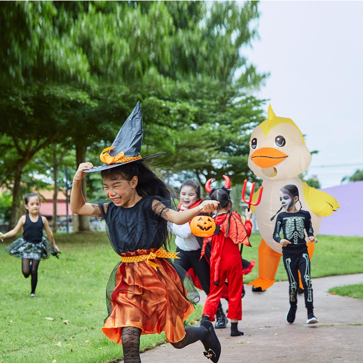 M MH ZONE inflatable duck costume fan detail showing compact mechanism