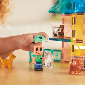 MAGNA-TILES decorated microMAGS add detailed flair to pet scenes.