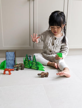 MAGNA-TILES Bear figurine for cozy woodland pretend play.