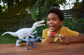 MAGNETOE Jurassic Chaos Baryonyx figure with scale-accurate detail for action.