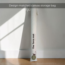 Mahjong Atelier Terra Edition canvas-bag image highlights easy transport.