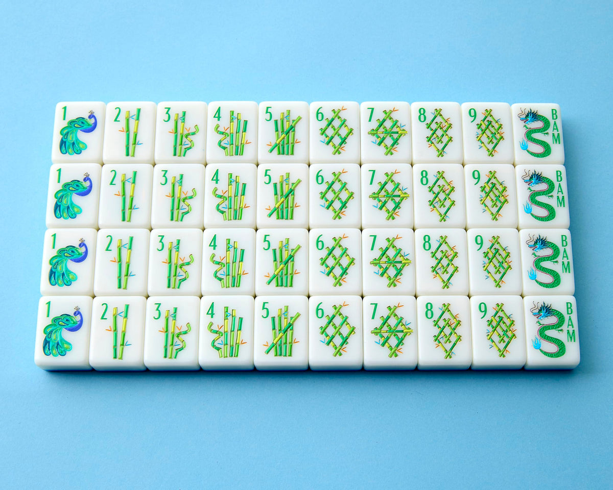 Compact Blossom tile bag for portable, stylish storage during travel and play