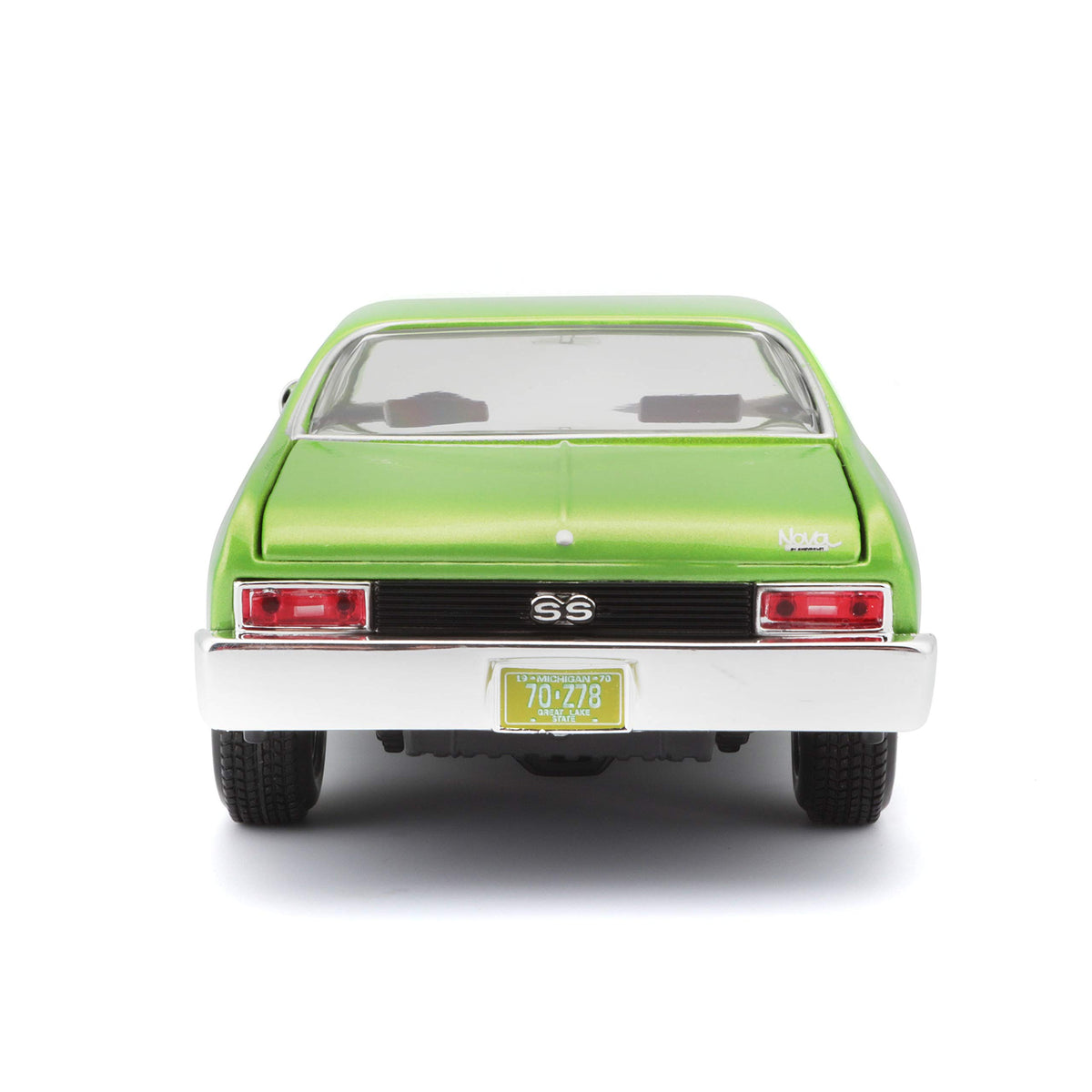 Maisto 1:24-scale Nova SS opened trunk demonstrates interior access and display options.