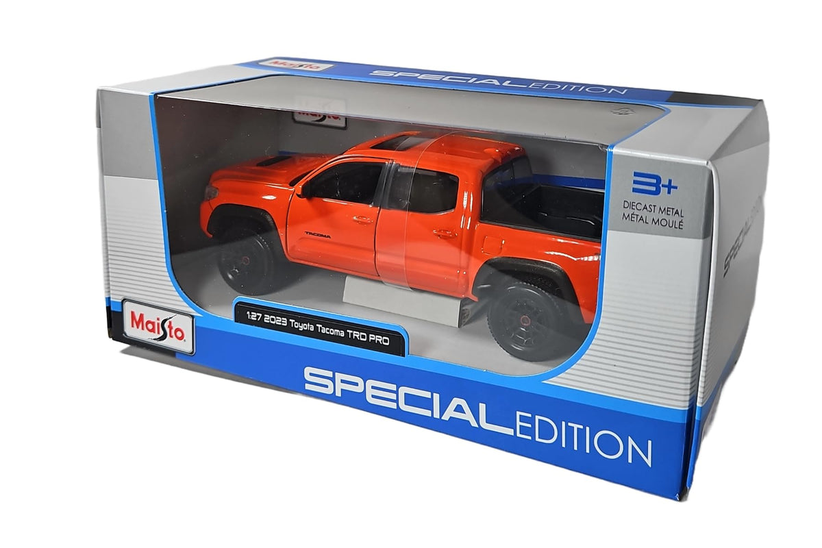 Maisto Tacoma TRD Pro 1:27 interior-detail supports immersive display setups